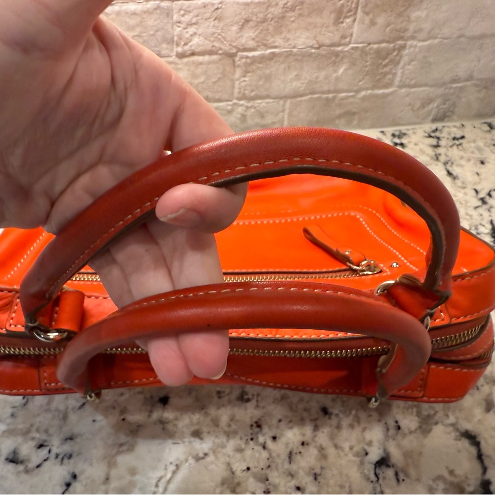 Kate Spade EUC Vintage Mott Street Fisher Orange/Red Leather Satchel - Picture 3 of 8